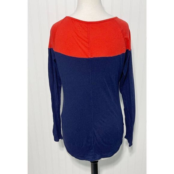 Athleta Shanti Colorblock Pullover Long Sleeve T-Shirt Scoop Neck Blue Medium - Picture 3 of 10